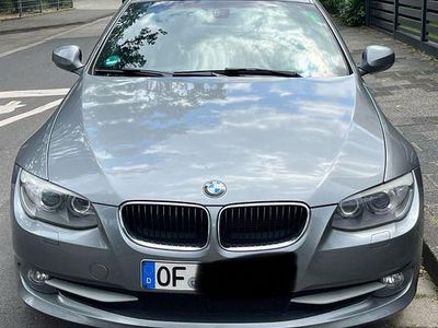 Grau Gebraucht 2010 BMW 320 Performance Coupé | 8.200 € (Fairer Preis)
