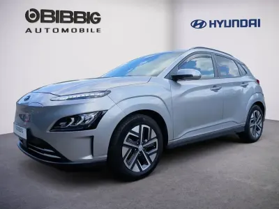 Gebraucht Hyundai Kona Trend 150 kW (204 PS) 2023 Silber SUV