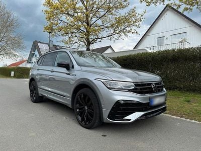 Usata VW Tiguan Allspace R-line 200 CV (147 kW) 2022 Grigio SUV