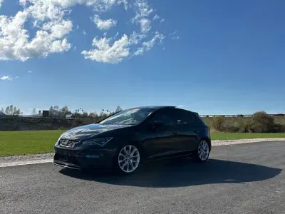 Gebraucht Seat Leon FR 190 PS (139 kW) 2019 Schwarz Limousine