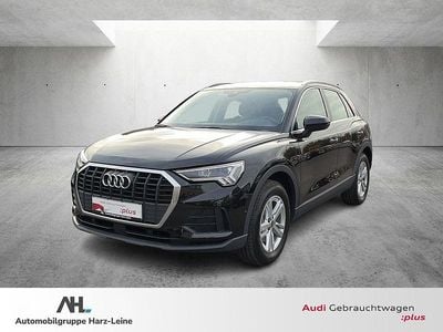 Schwarz Gebraucht 2022 Audi Q3 Basis SUV | 27.972 € (Fairer Preis)