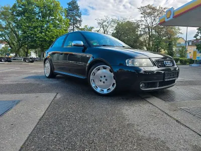 Gebraucht Audi S3 Sport 250 PS (183 kW) 2001 Schwarz Kleinwagen