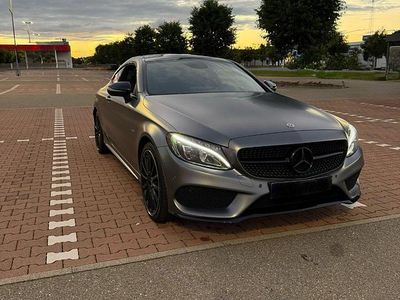 Gebraucht Mercedes C300 245 PS (180 kW) 2017 Silber Coupé
