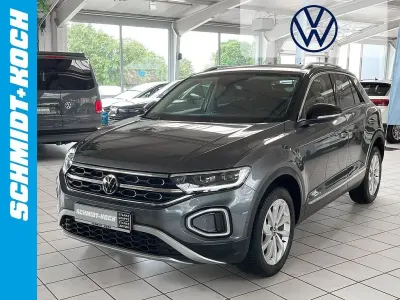 Gebraucht VW T-Roc Style 110 PS (80 kW) 2023 Indiumgrau (grau) SUV