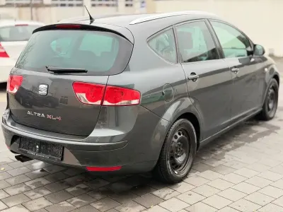 Käytetty Seat Altea Ecomotive 105 HP (77 kW) 2010 Tila-auto