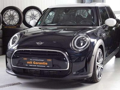 Gebraucht Mini Cooper 136 PS (100 kW) 2023 Schwarz Kleinwagen
