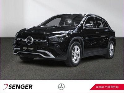 Gebraucht Mercedes GLA200 163 PS (119 kW) 2024 Unilack nachtschwarz SUV