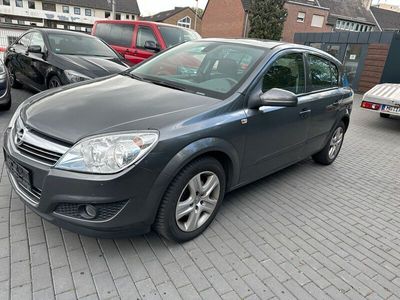 gebraucht Opel Astra Edition1.4 Automatik*KLIMA*TÜV NEU
