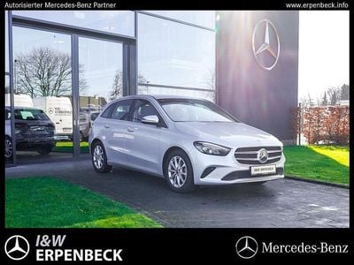 Gebraucht Mercedes B200 Progressive 163 PS (119 kW) 2019 Silber Van / Kleinbus