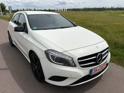 Gebraucht Mercedes A180 109 PS (80 kW) 2013 Weiß Limousine