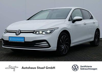 Gebraucht VW Golf VIII Style 204 PS (150 kW) 2022 Weiß Limousine