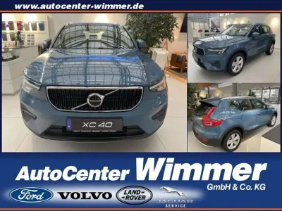 Second-hand Volvo XC40 Core 163 CP (119 kW) 2023 Albastru SUV