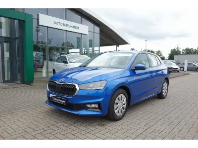 Gebraucht Skoda Fabia Selection 81 PS (59 kW) 2024 Blau Kleinwagen