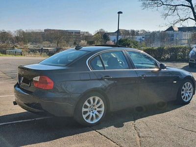 gebraucht BMW 325 e90 i Automatik