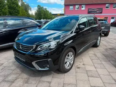Gebraucht Peugeot 5008 Business-Line 131 PS (96 kW) 2019 Schwarz SUV