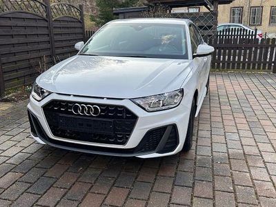Gebraucht Audi A1 Sportback S-Line 95 PS (69 kW) 2019 Weiß Kleinwagen