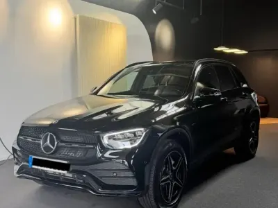 Gebraucht Mercedes GLC300 210 PS (154 kW) 2021 Schwarz SUV