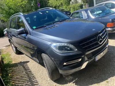Gebraucht Mercedes ML350 258 PS (189 kW) 2013 Grau SUV