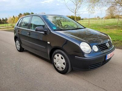Second-hand VW Polo 55 CP (40 kW) 2003 Negru Hatchback