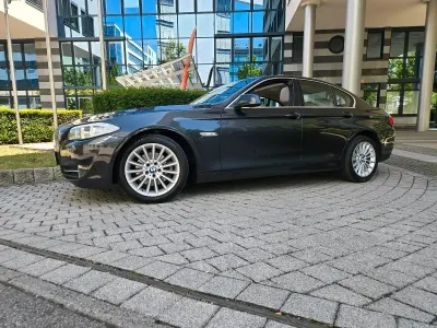 Gebraucht BMW 523 204 PS (150 kW) 2010 Grau Limousine