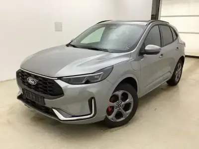 Usata Ford Kuga ST-Line X 242 CV (177 kW) 2025 Argento SUV