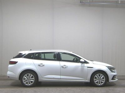 Second-hand Renault Mégane IV 116 CP (85 kW) 2022 Alb Berlinǎ