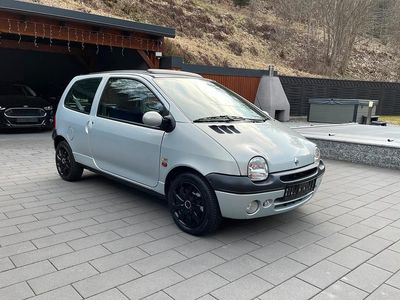 Usata Renault Twingo 58 CV (42 kW) 2000 Argento Utilitaria