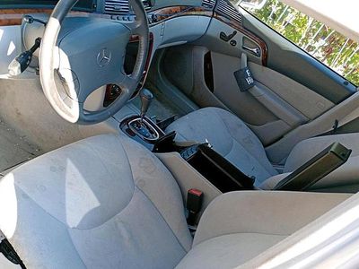 Mercedes S320