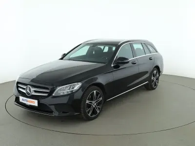 Gebraucht Mercedes C300e Avantgarde 122 PS (89 kW) 2020 Schwarz Kombi