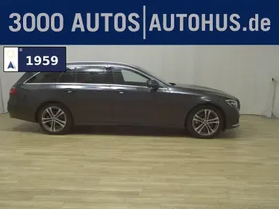 Gebraucht Mercedes E220 Avantgarde 220 PS (161 kW) 2022 Grau Kombi