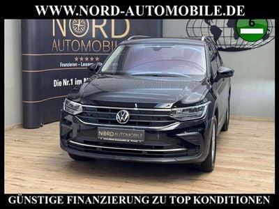 Gebraucht VW Tiguan Active 131 PS (96 kW) 2023 Deep black perleffekt SUV