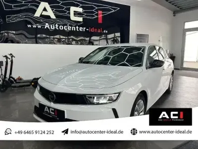Gebraucht Opel Astra Business 131 PS (96 kW) 2022 Weiß Limousine