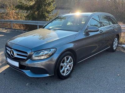 Grau Gebraucht 2017 Mercedes C200 Avantgarde Kombi | 13.990 € (Fairer Preis)