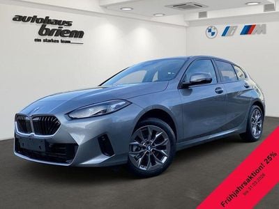 Neu BMW 120 Sport Line 170 PS (125 kW) 2025 Skyscraper grau metallic Kleinwagen