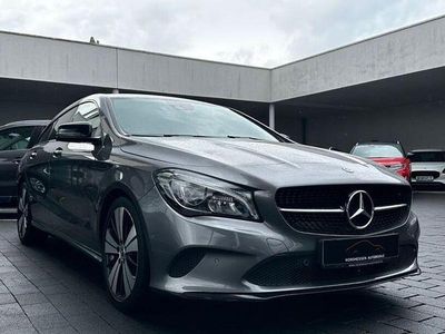 Usata Mercedes CLA200 Shooting Brake Urban 156 CV (114 kW) 2018 Grigio Station wagon