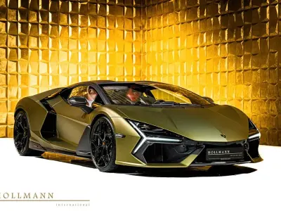 Neu Lamborghini Revuelto 1016 PS (747 kW) 2026 Grün Coupé
