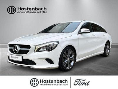 Weiss Gebraucht 2017 Mercedes CLA200 Shooting Brake Kombi | 18.790 € (Fairer Preis)