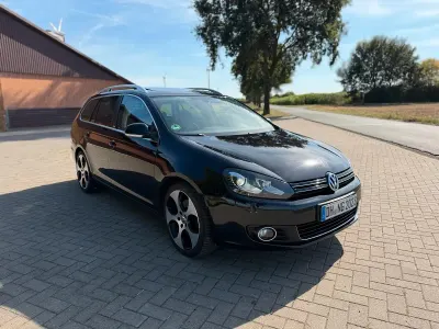 Gebraucht VW Golf VI Style 140 PS (102 kW) 2011 Schwarz Kombi