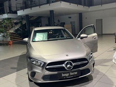 Mercedes A220