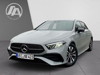 Usata Mercedes A200 AMG 163 CV (119 kW) 2025 Grigio Berlina
