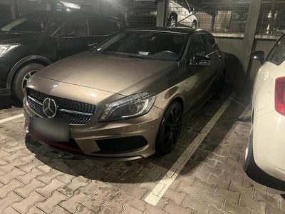 Gebraucht Mercedes A250 AMG 211 PS (155 kW) 2014 Grau Limousine