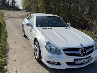 Gebraucht Mercedes SL280 231 PS (169 kW) 2009 Weiß Cabrio