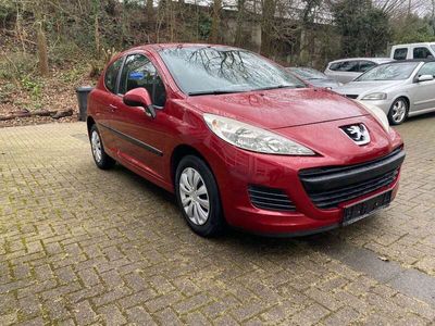 gebraucht Peugeot 207 Tendance, Lückenlos Scheckheft gepflegt bei Peu