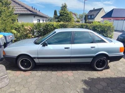 Gebraucht Audi 80 90 PS (66 kW) 1991 Silber Limousine