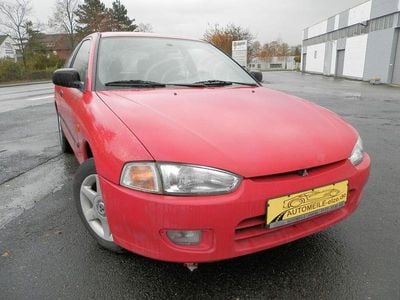 Gebraucht Mitsubishi Colt 90 PS (66 kW) 1997 Rot Kleinwagen