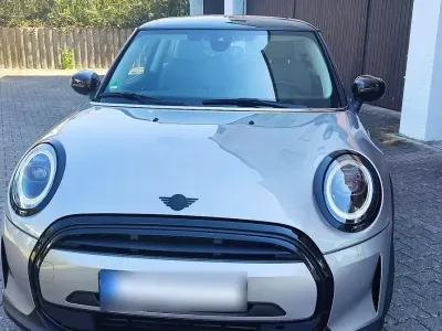 Gebraucht Mini Cooper Classic 136 PS (100 kW) 2023 Silber Kleinwagen