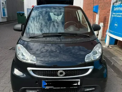 Gebraucht Smart ForTwo Coupé 61 PS (44 kW) 2012 Schwarz Coupé