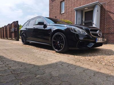 Mercedes E63S AMG