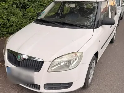 Gebraucht Skoda Roomster 69 PS (50 kW) 2007 Weiß Van / Kleinbus