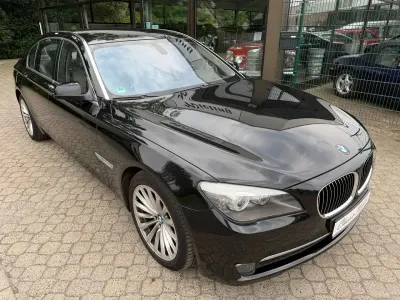 Gebraucht BMW 740L 326 PS (239 kW) 2009 Schwarz Limousine
